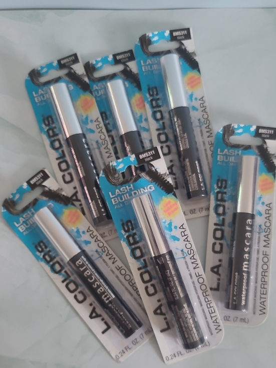 L.A. Colors Other - L.A. Colors .. Set‎ of 6 .. New Sealed .. Black